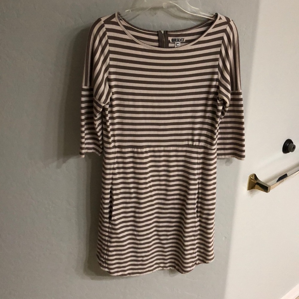 3/4 sleeve striped dress
